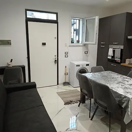 Stellamare Apartment *
