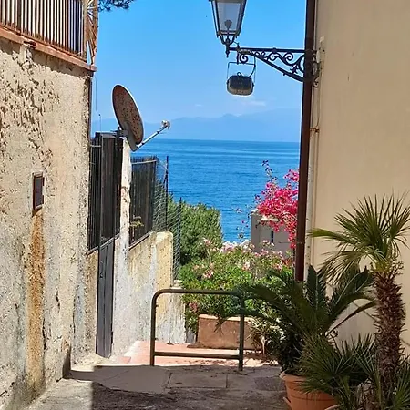 Stellamare Apartment